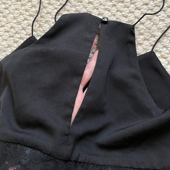 Wyldr black dressy halter top - Picture 9 of 11